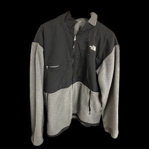 The North Face Denali Fleece Jacket - Black &. Grey